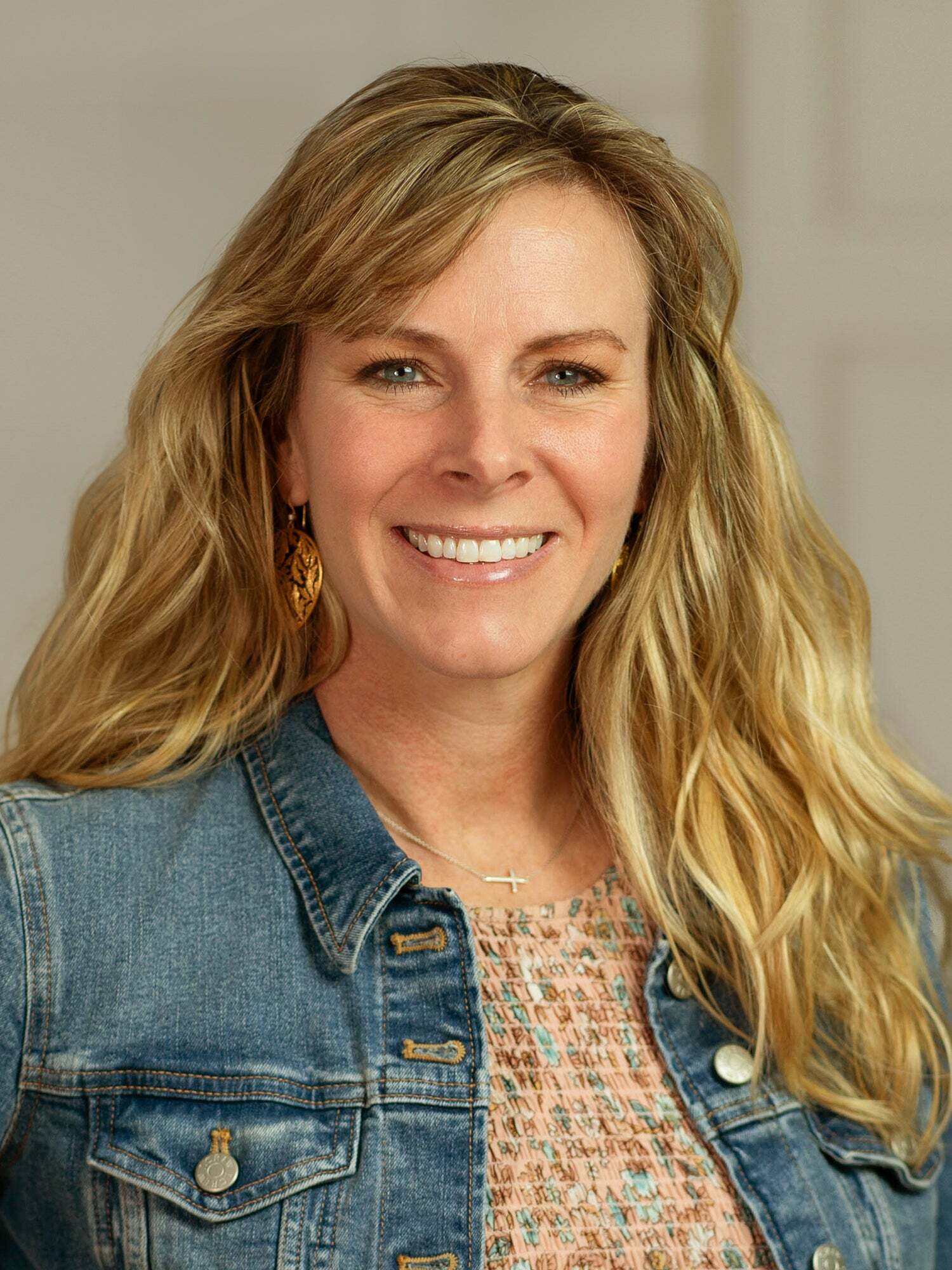 Kerrie Jenkins Headshot